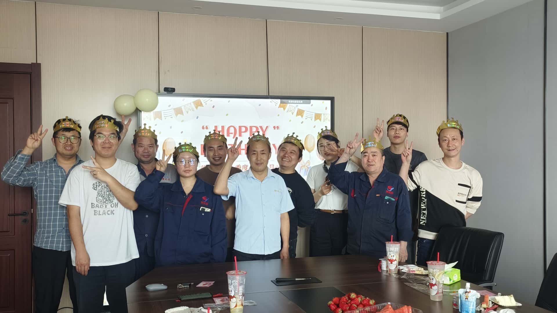 春風(fēng)十里，不如有你！博盛壽星C位出道，快樂(lè)不NG！